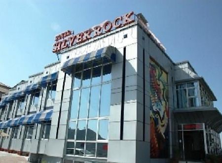 Hotel Silver Rock Mussoorie Exterior photo