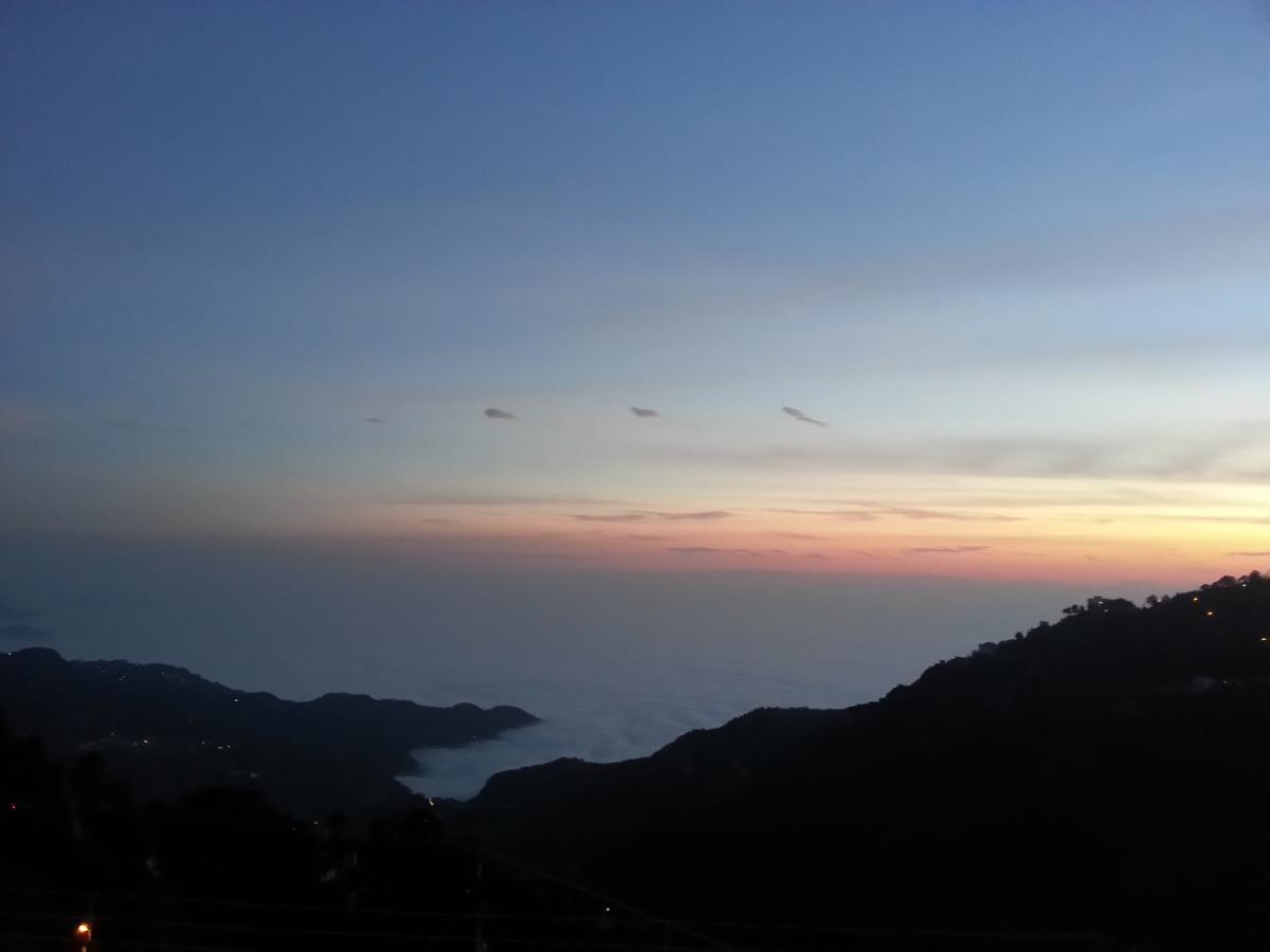 Hotel Silver Rock Mussoorie Exterior photo